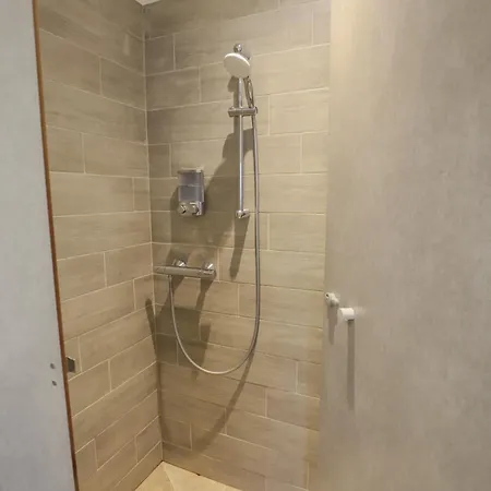 Crazy Champs Corons 61 - Interior Heated Pool - 2h From Paris - 30p * Neuilly-sur-Eure