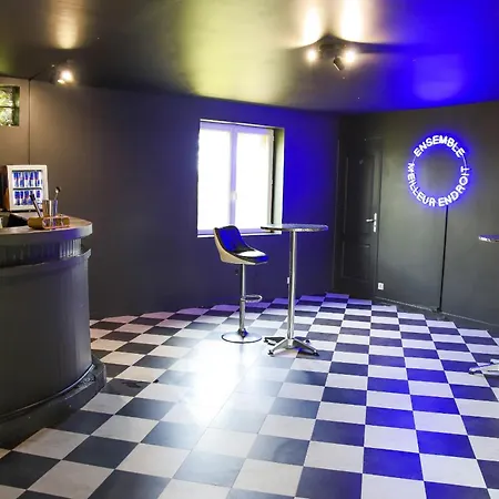 Crazy Champs Corons 61 - Interior Heated Pool - 2h From Paris - 30p