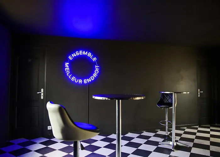 Villa Crazy Champs Corons 61 - Interior Heated Pool - 2h From Paris - 30p Les Menus